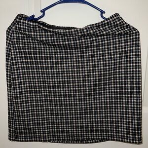 H&M Black and White Pencil Skirt Knee-Length
